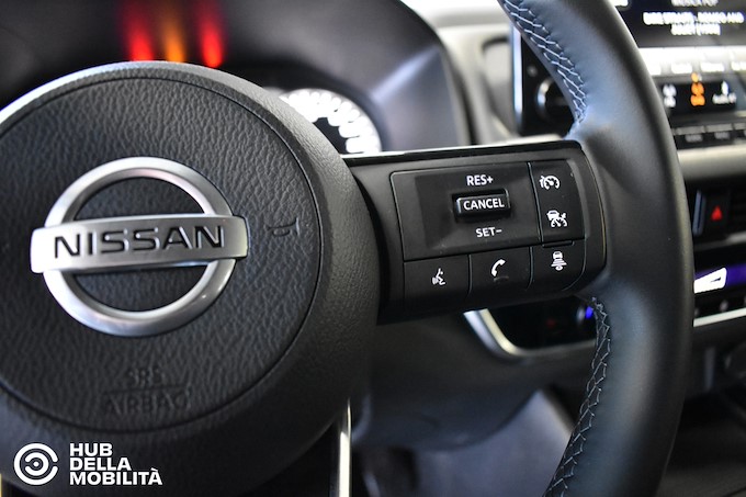 NISSAN Qashqai MHEV 140 CV Business